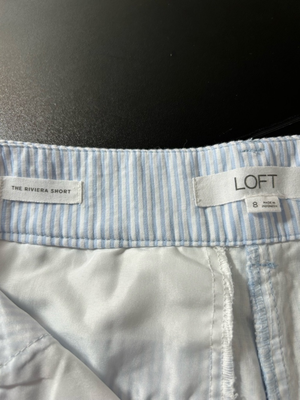 LOFT The Riviera Short. Tailored Light Blue White Stripe Seersucker Shorts. Sz 8 - Picture 3 of 7